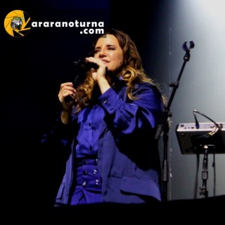 Show Ana Carolina