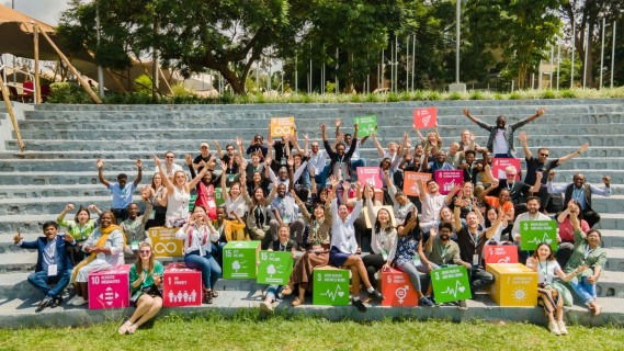 Mais de 100 jovens participam de imersão em Manaus para apresentar soluções inovadoras em prol da Amazônia